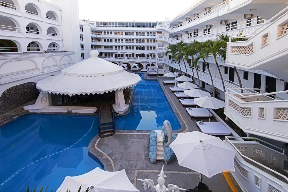 מנסניו Hotel Fiesta Mexicana מראה חיצוני תמונה