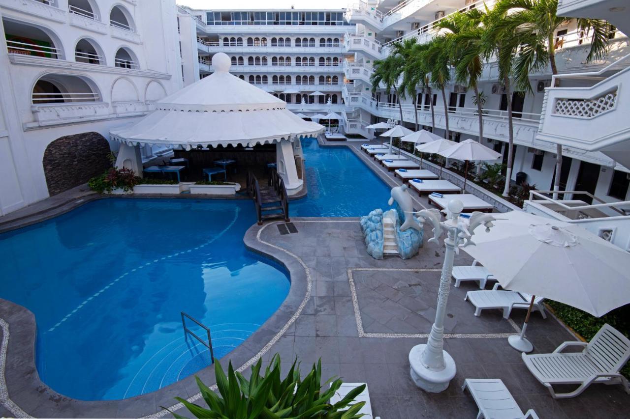 מנסניו Hotel Fiesta Mexicana מראה חיצוני תמונה